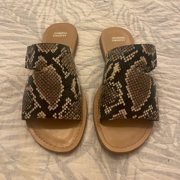 Johnston & Murphy Sandals - Picture 2 of 5
